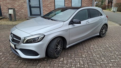 Mercedes-Benz A 180